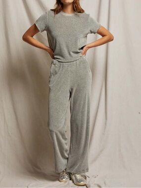 Perfectwhitetee • Holly Velour Wide Leg Sweat Pant